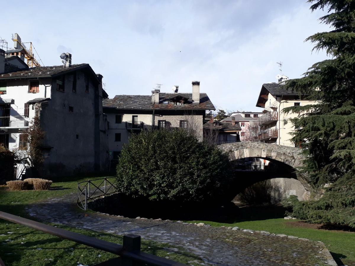 Aosta Romana Case Vacanza エクステリア 写真